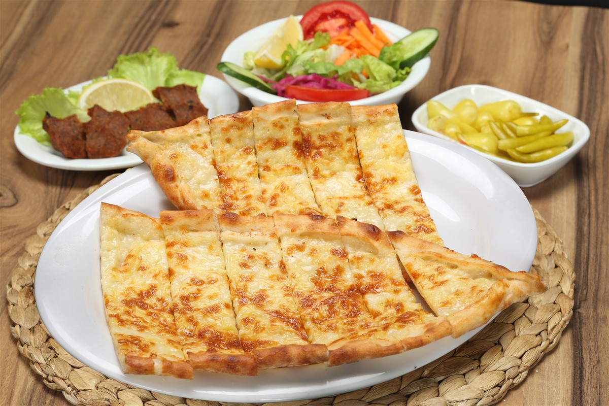 19-Kaşarlı_Pide